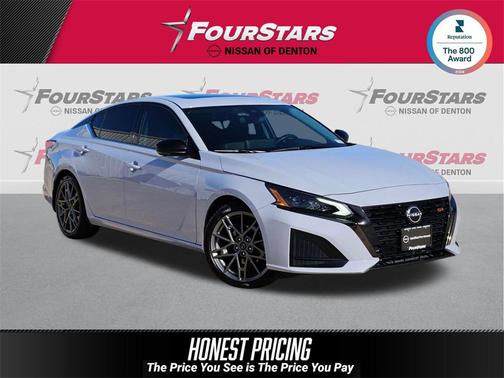 2023 Nissan Altima SR VC-Turbo FWD