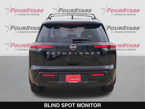 Super Black 2026 Nissan Pathfinder SV