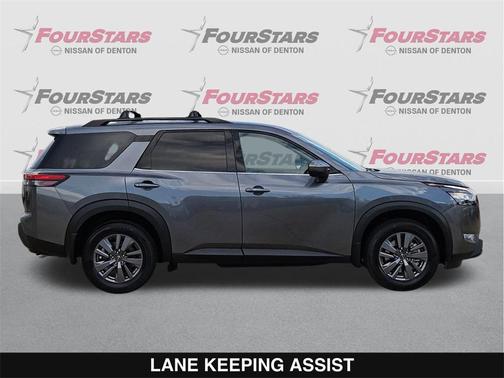 2025 Nissan Pathfinder SV FWD