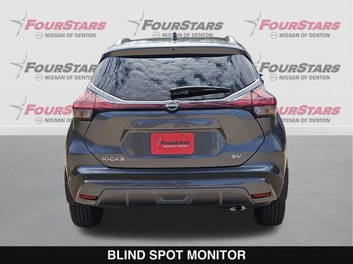 2024 Nissan Kicks SV