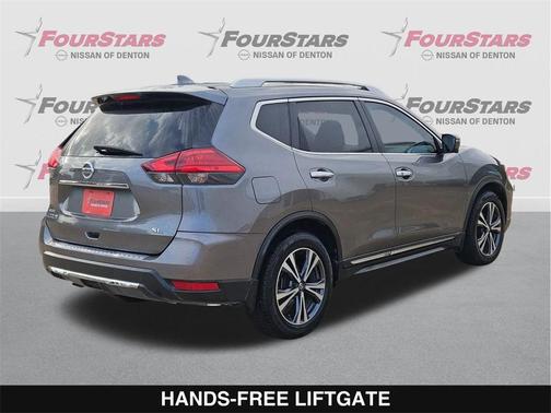 2017 Nissan Rogue SL