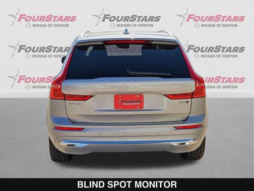 2023 Volvo XC60 B5 Plus Bright Theme