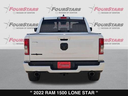 Bright White Clearcoat 2022 RAM 1500 Big Horn/Lone Star