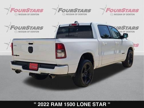 Bright White Clearcoat 2022 RAM 1500 Big Horn/Lone Star