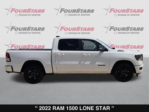 Bright White Clearcoat 2022 RAM 1500 Big Horn/Lone Star