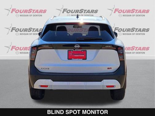 2026 Nissan Kicks SR