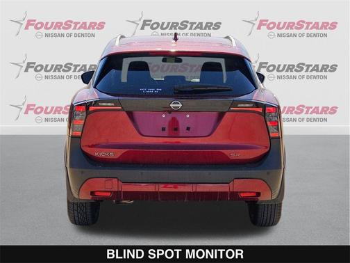 2025 Nissan Kicks SR