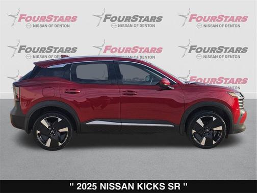 2025 Nissan Kicks SR