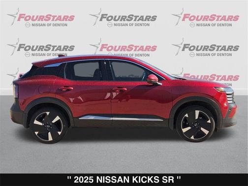 2025 Nissan Kicks SR