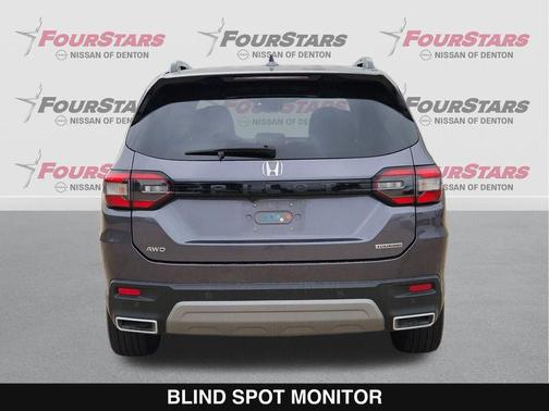 2023 Honda Pilot Touring 8-Passenger