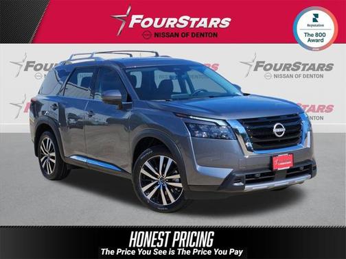 2025 Nissan Pathfinder Platinum FWD