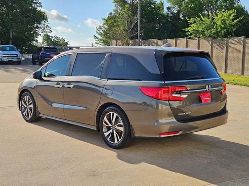 Pacific Pewter Metallic 2023 Honda Odyssey Touring