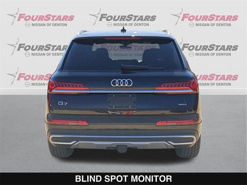 2022 Audi Q7 45 Premium Plus