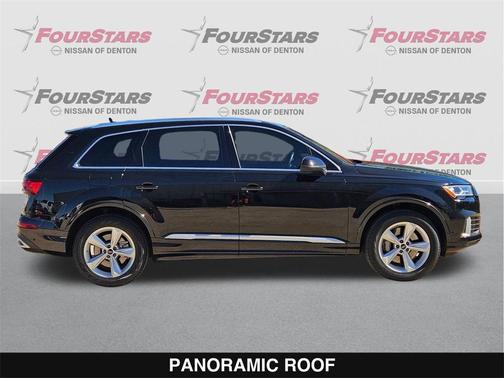 2022 Audi Q7 45 Premium Plus