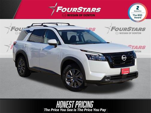 2025 Nissan Pathfinder SV FWD
