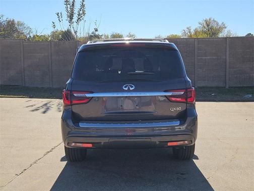 2022 INFINITI QX80 SENSORY