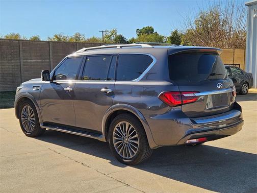 2022 INFINITI QX80 SENSORY
