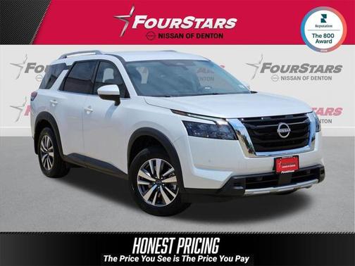 2025 Nissan Pathfinder SL FWD