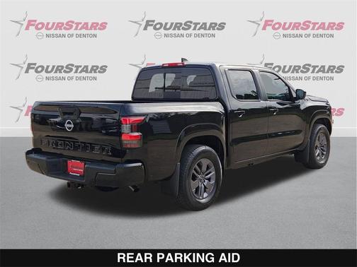 2025 Nissan Frontier SV