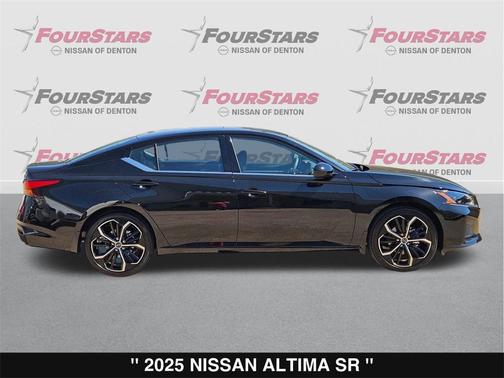 2025 Nissan Altima SR FWD