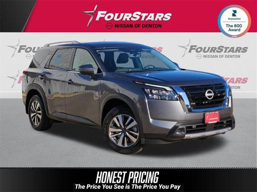 2025 Nissan Pathfinder SL FWD