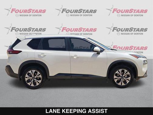 Pearl White Tricoat 2023 Nissan Rogue SV