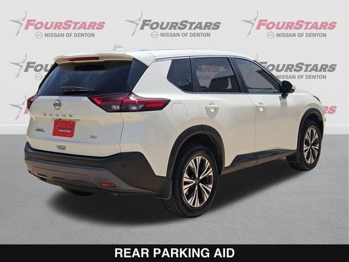 Pearl White Tricoat 2023 Nissan Rogue SV