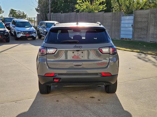 2023 Jeep Compass Trailhawk