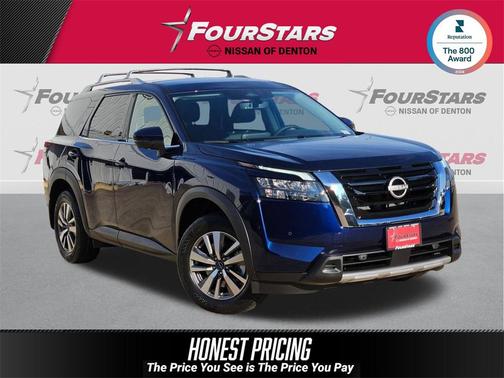 2025 Nissan Pathfinder SL FWD