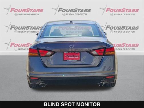 2025 Nissan Altima SR FWD