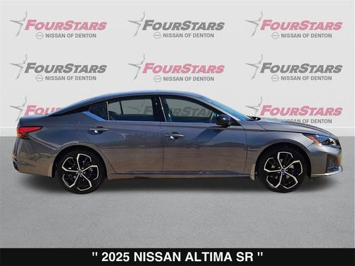 2025 Nissan Altima SR FWD