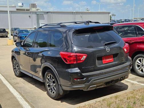 2020 Nissan Pathfinder SV 4WD