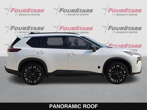 Everest White Pearl Tricoat 2026 Nissan Rogue Dark Armor