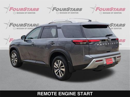 2025 Nissan Pathfinder SL FWD
