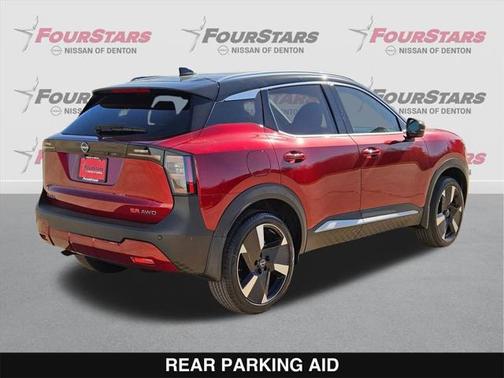2025 Nissan Kicks SR