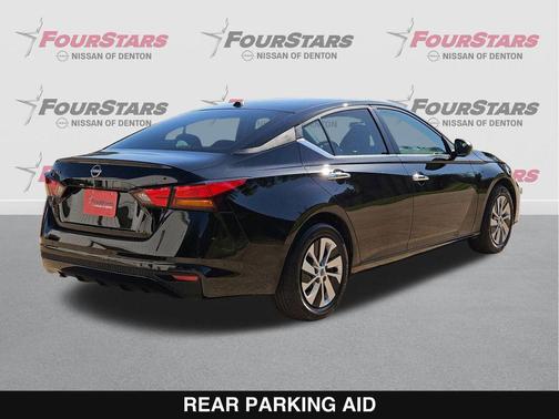 Super Black Clearcoat 2025 Nissan Altima S FWD