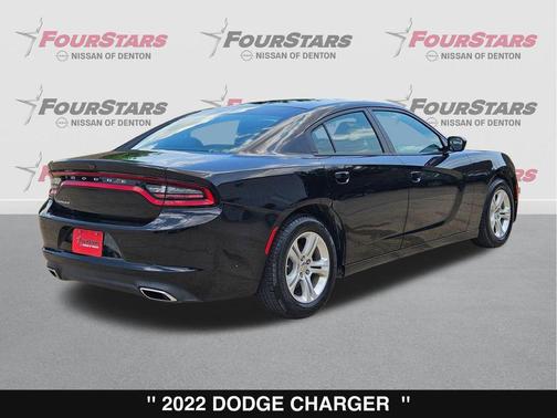 Pitch Black Clearcoat 2022 Dodge Charger SXT