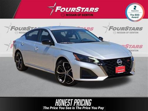 2025 Nissan Altima SR FWD