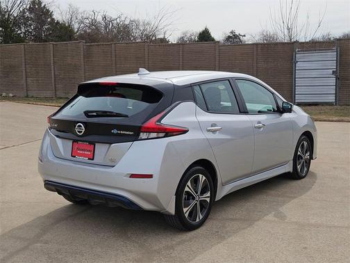 2022 Nissan Leaf SV PLUS 62 kWh