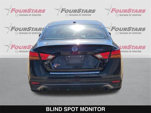 2022 Nissan Altima SR FWD