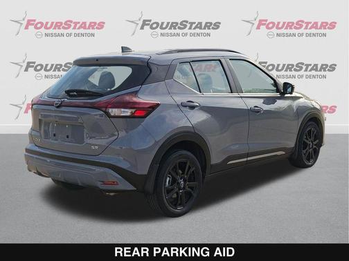 Boulder Gray Pearl 2023 Nissan Kicks SR