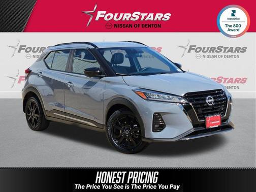 2023 Nissan Kicks SR