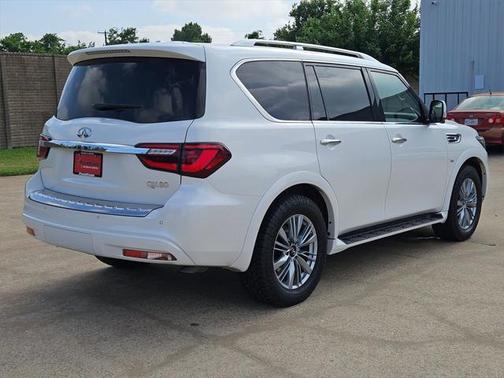 2019 INFINITI QX80 Luxe