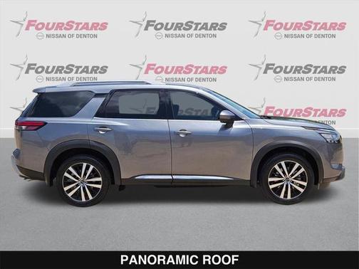 2025 Nissan Pathfinder Platinum 4WD