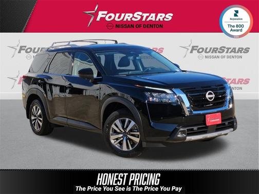 2025 Nissan Pathfinder SL FWD