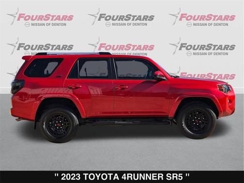 2023 Toyota 4Runner SR5