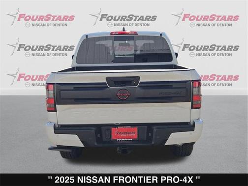 2025 Nissan Frontier PRO-4X