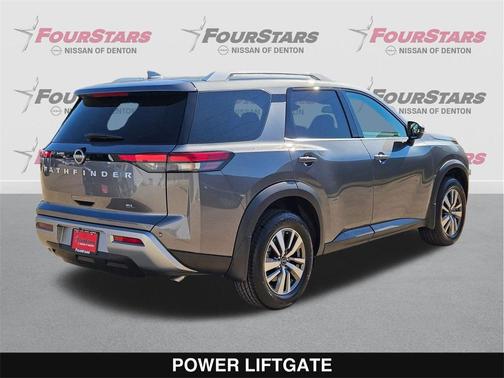 2025 Nissan Pathfinder SL FWD