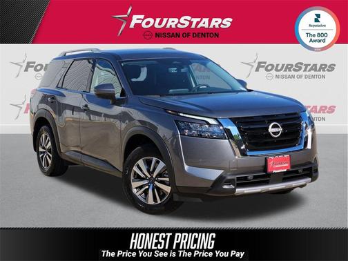 2025 Nissan Pathfinder SL FWD