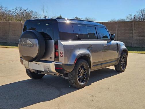 2023 Land Rover Defender 110 S